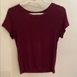 American Eagle -  Maroon Short Sleeve Tee